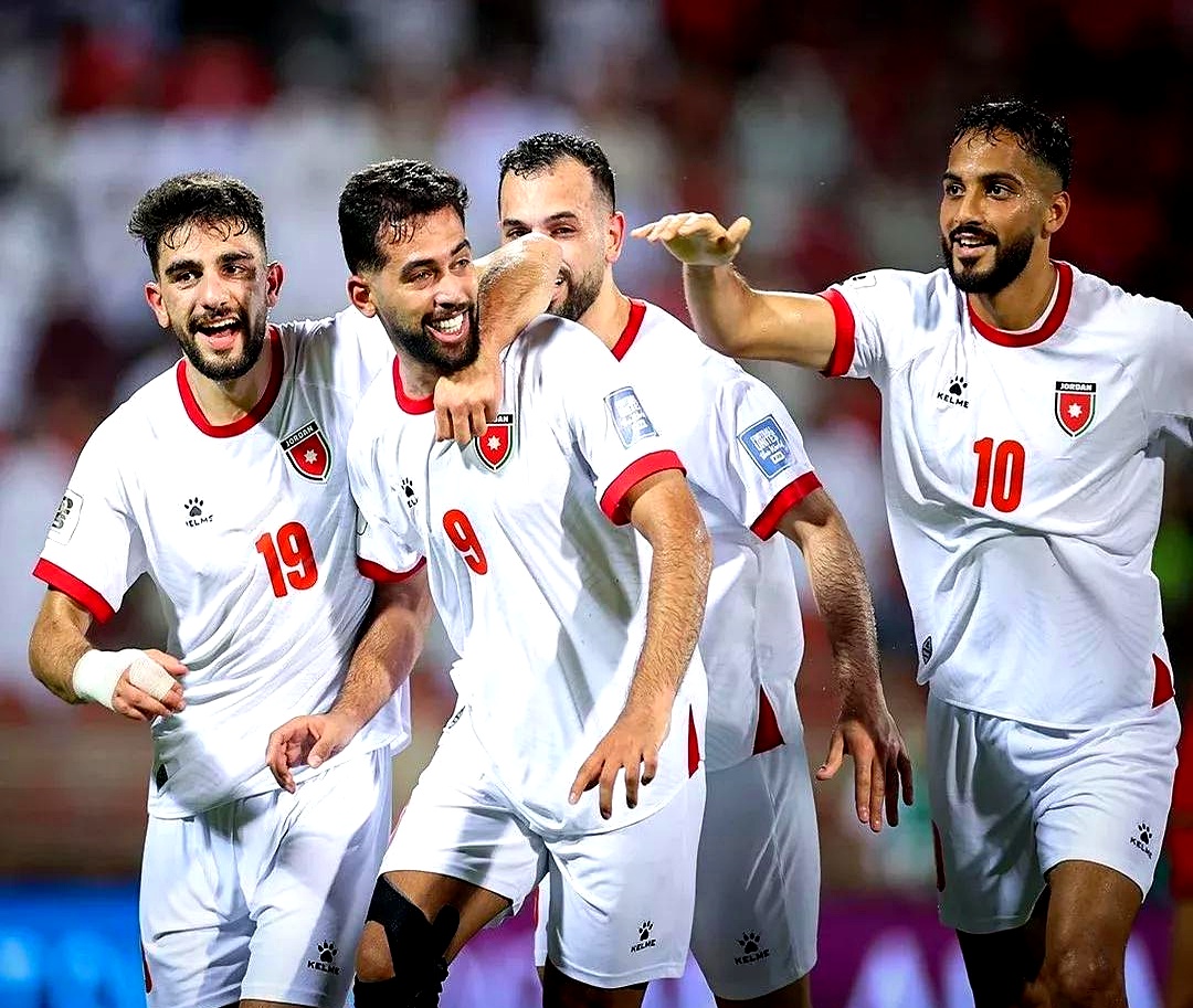 爱游戏体育入口 -包含西甲今晨再迎强敌，那不勒斯调整名单，主帅态度——目标明确，球探报告显示潜力的词条